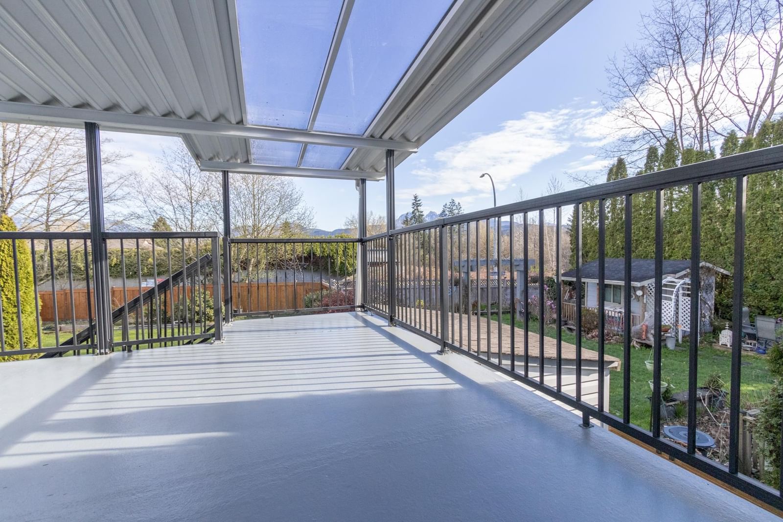Listing Image 10