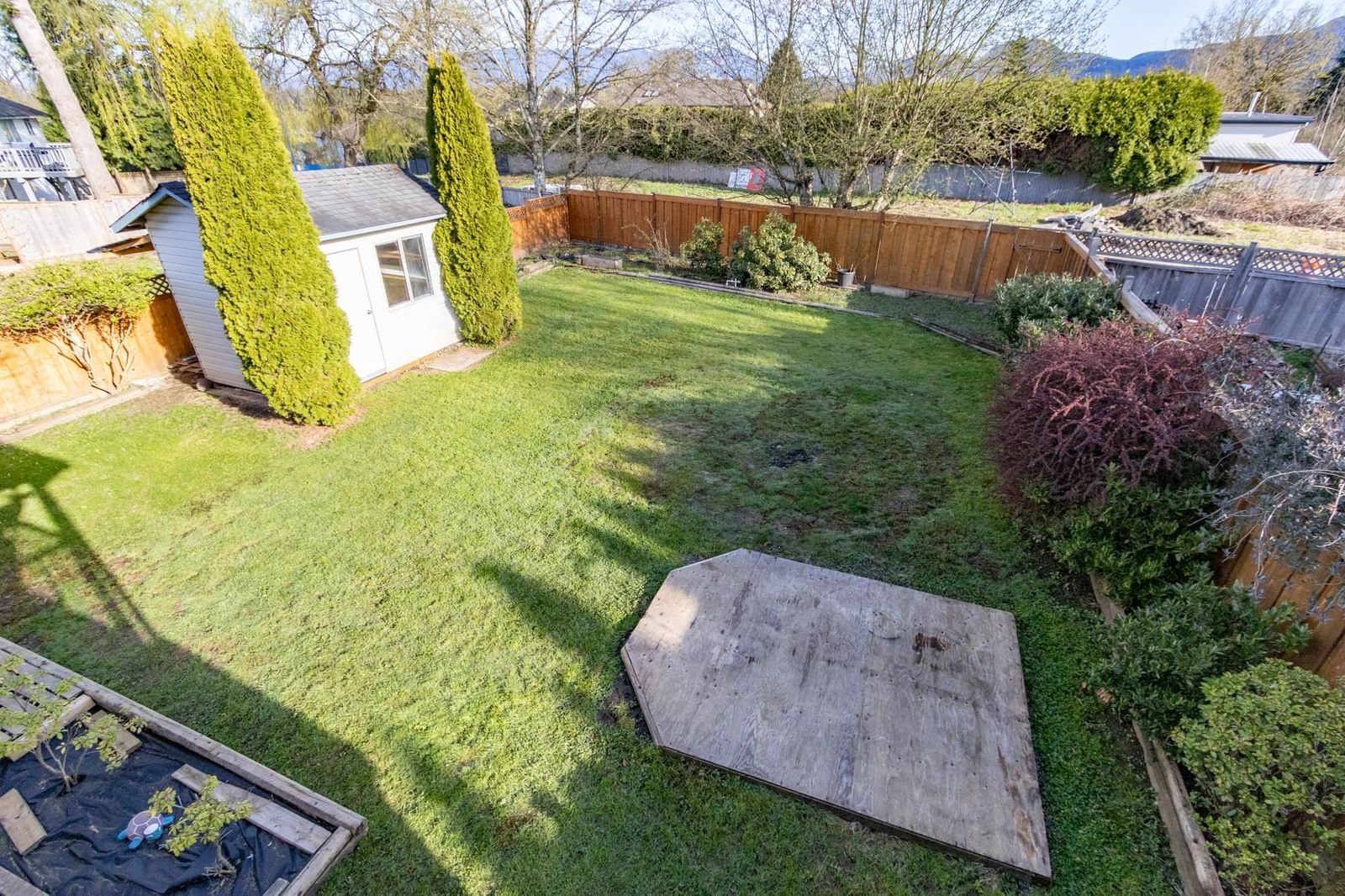 Listing Image 12