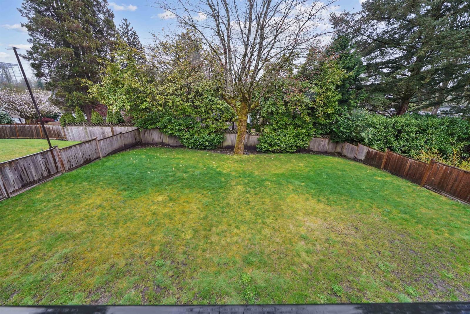 Listing Image 27