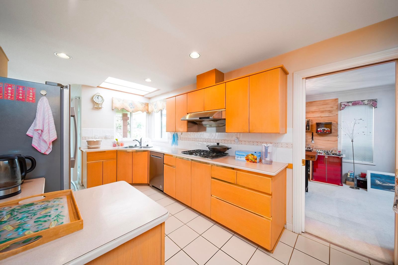 Listing Image 8