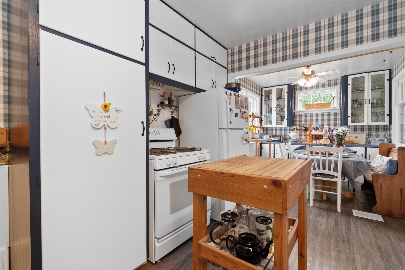 Listing Image 15