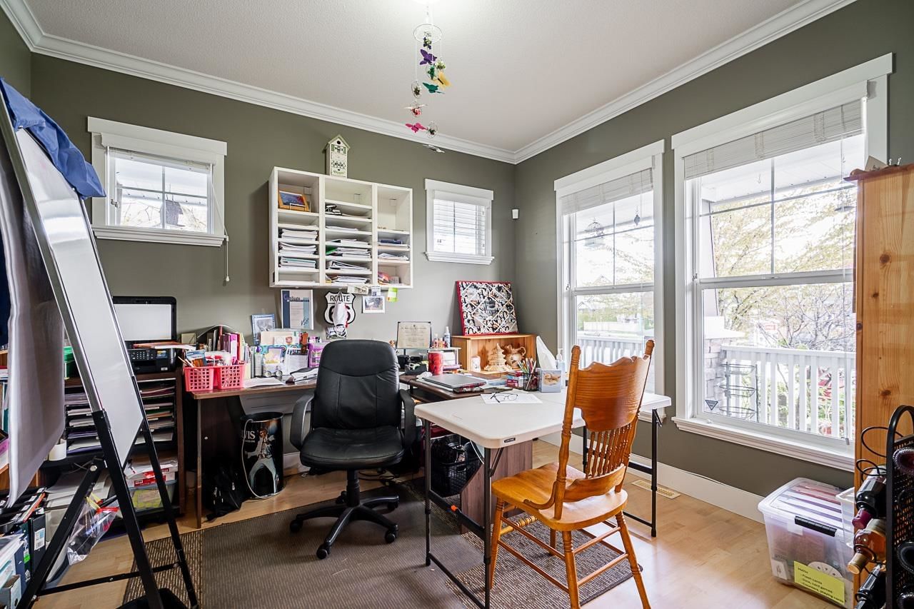 Listing Image 19