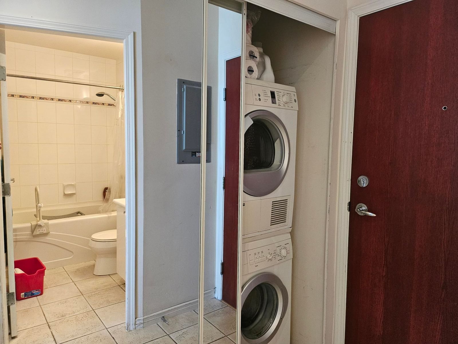 Listing Image 18
