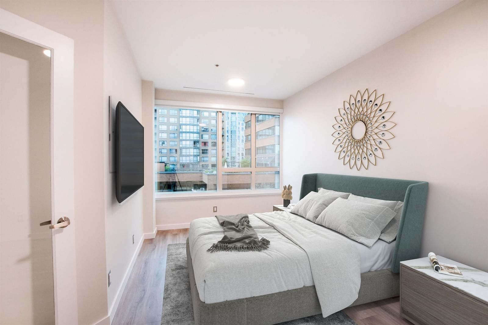 Listing Image 9