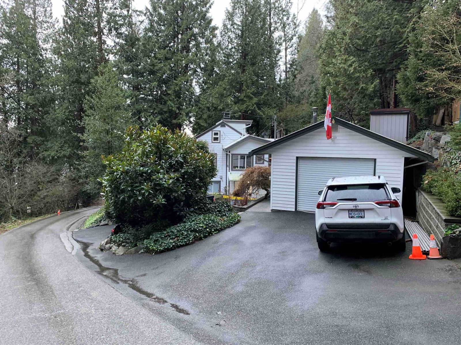 Listing Image 17
