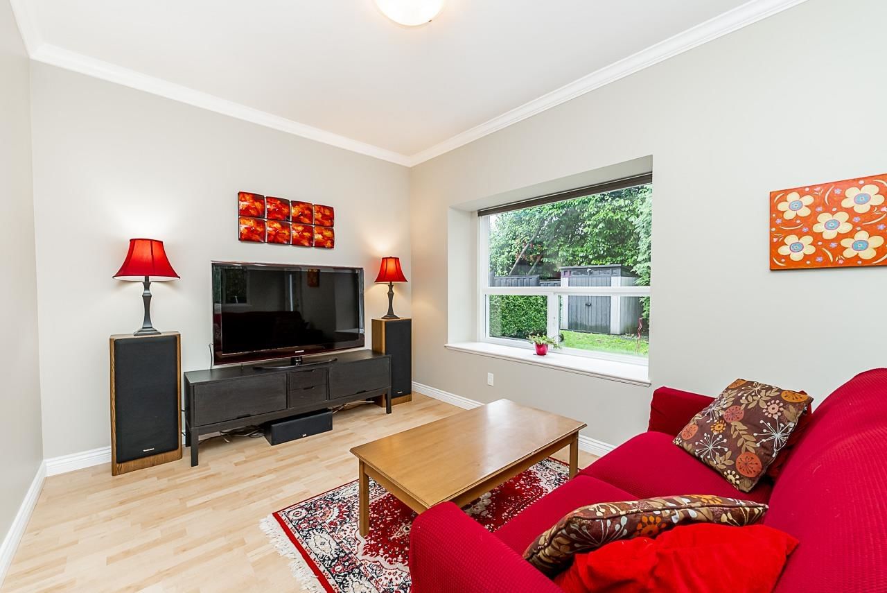 Listing Image 15