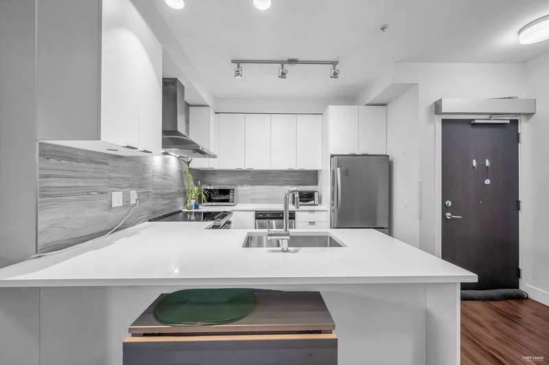 128 - 5355 Lane Street, Burnaby, V5H 0H1 | Image 2