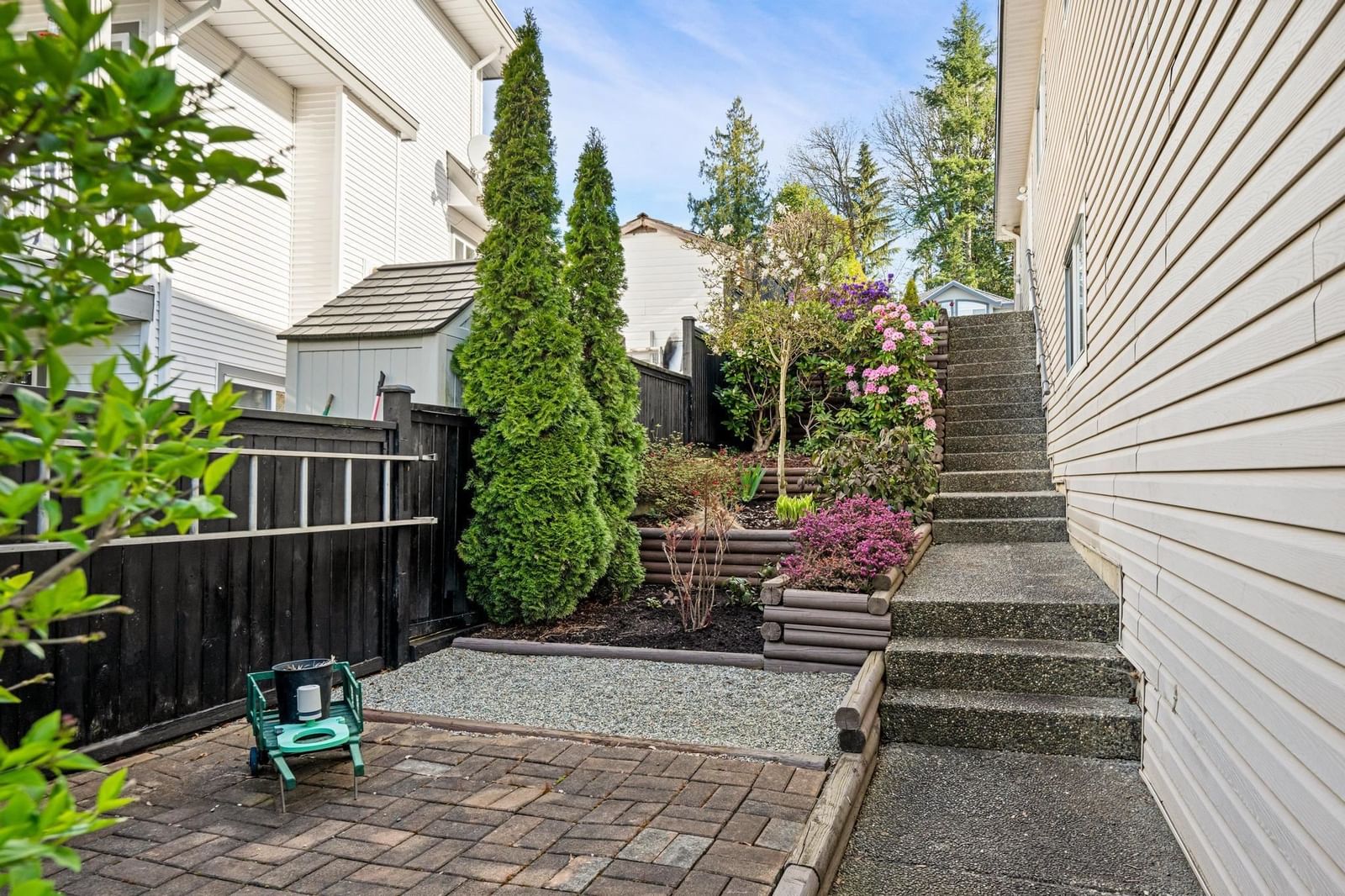 Listing Image 31