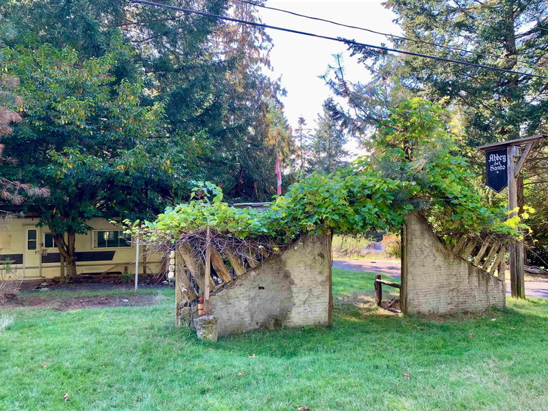 416 Wood Dale Drive, Mayne Island, V0N 2J2 | Image 3