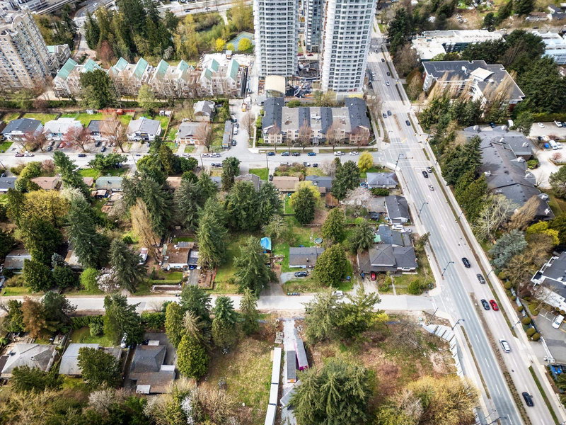 13830 100 Avenue, Surrey, V3T 1J5 | Image 2