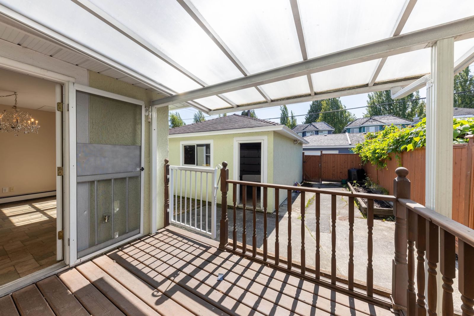 Listing Image 16