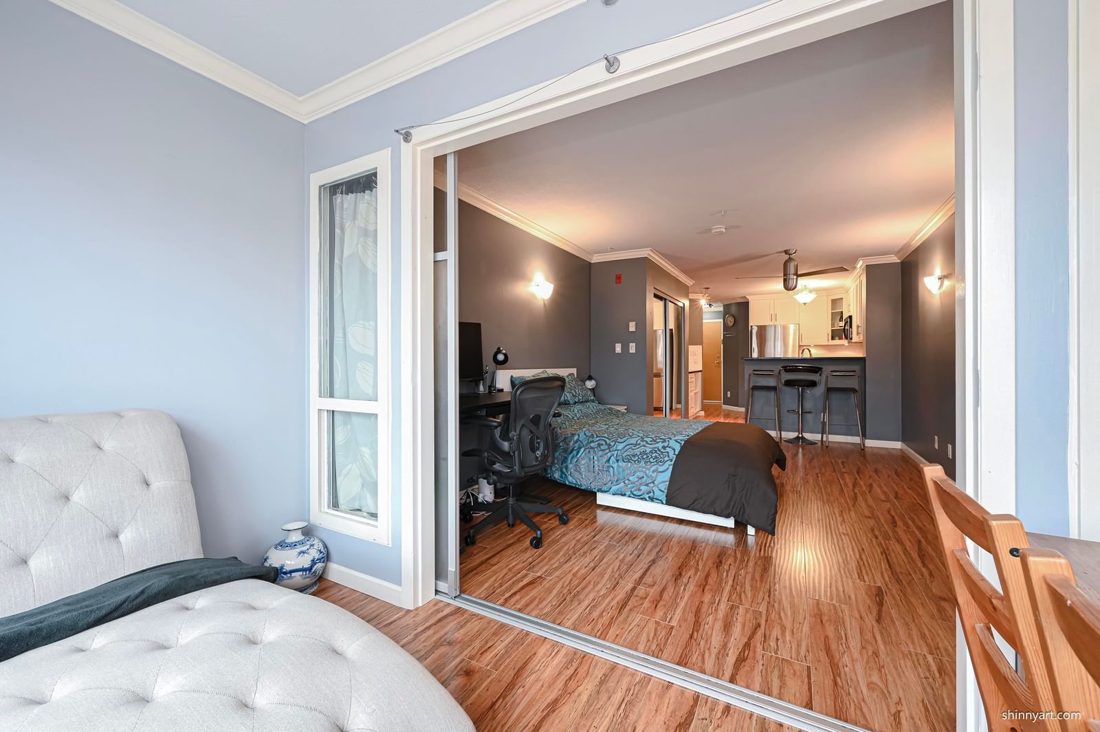 Listing Image 19