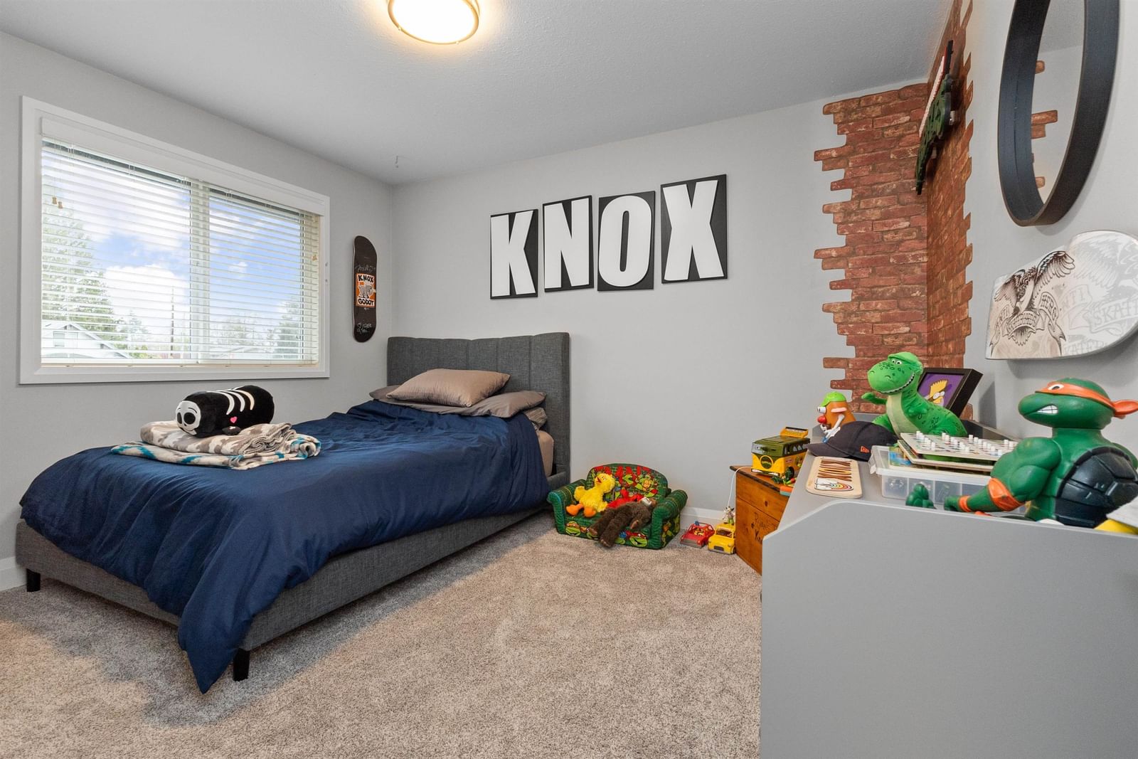Listing Image 13