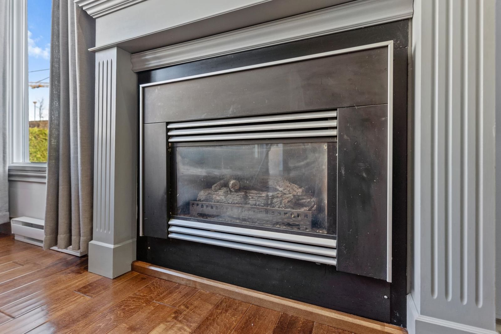 Listing Image 14