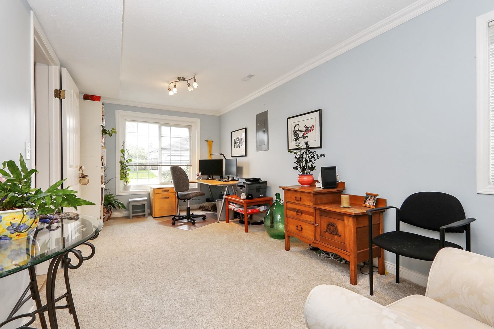 Listing Image 17