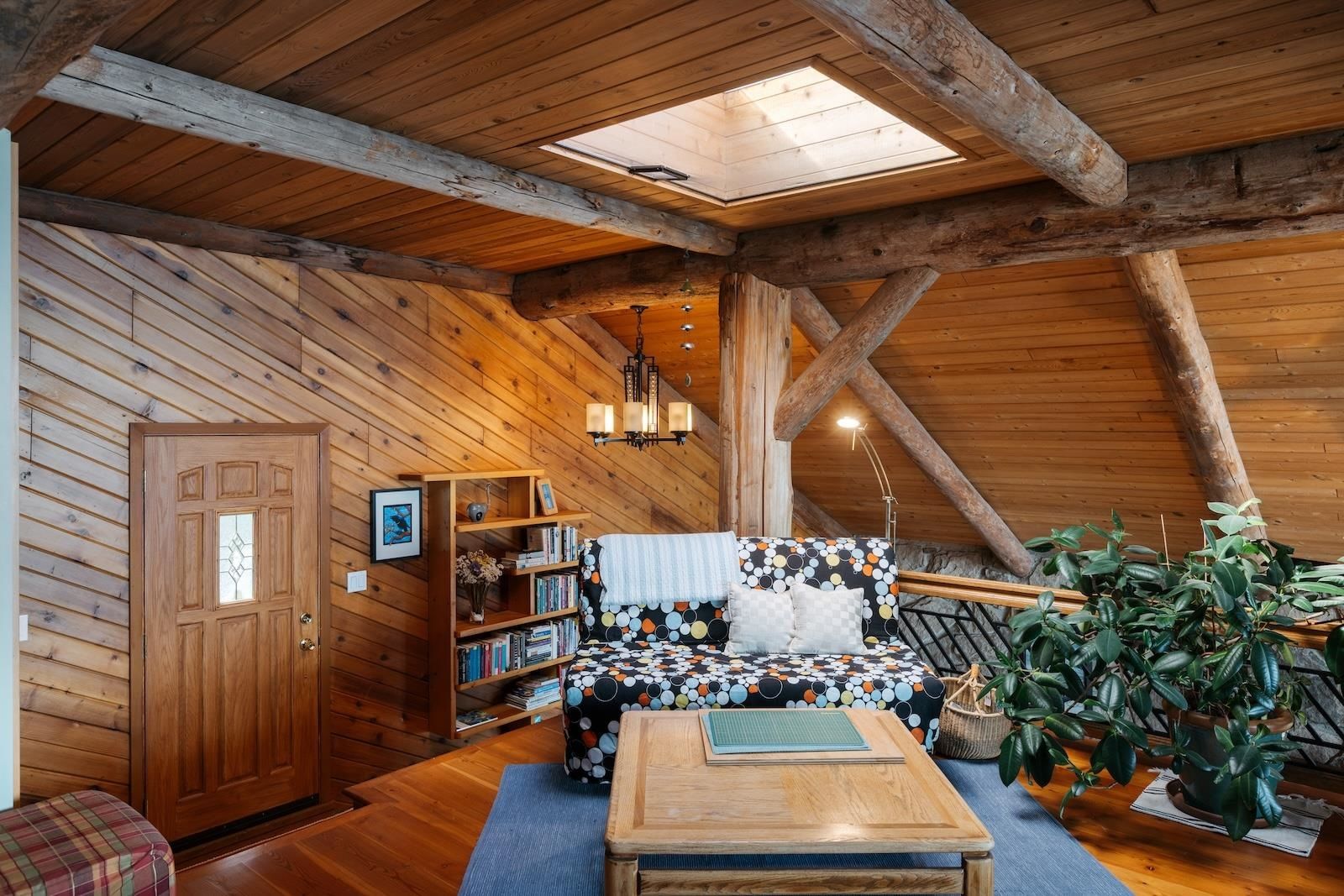 Listing Image 16