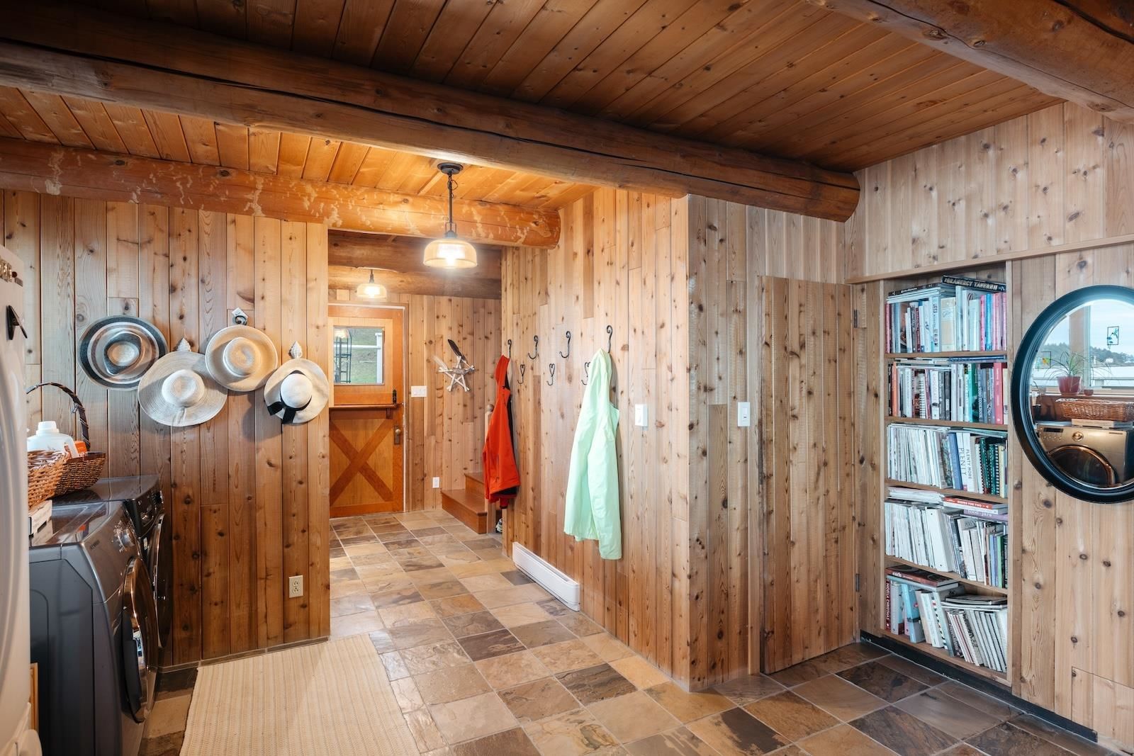 Listing Image 22