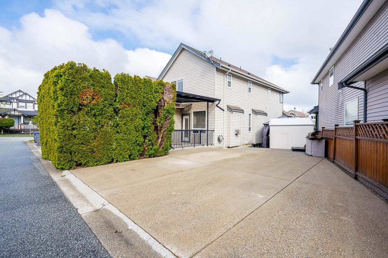 Listing Image 34