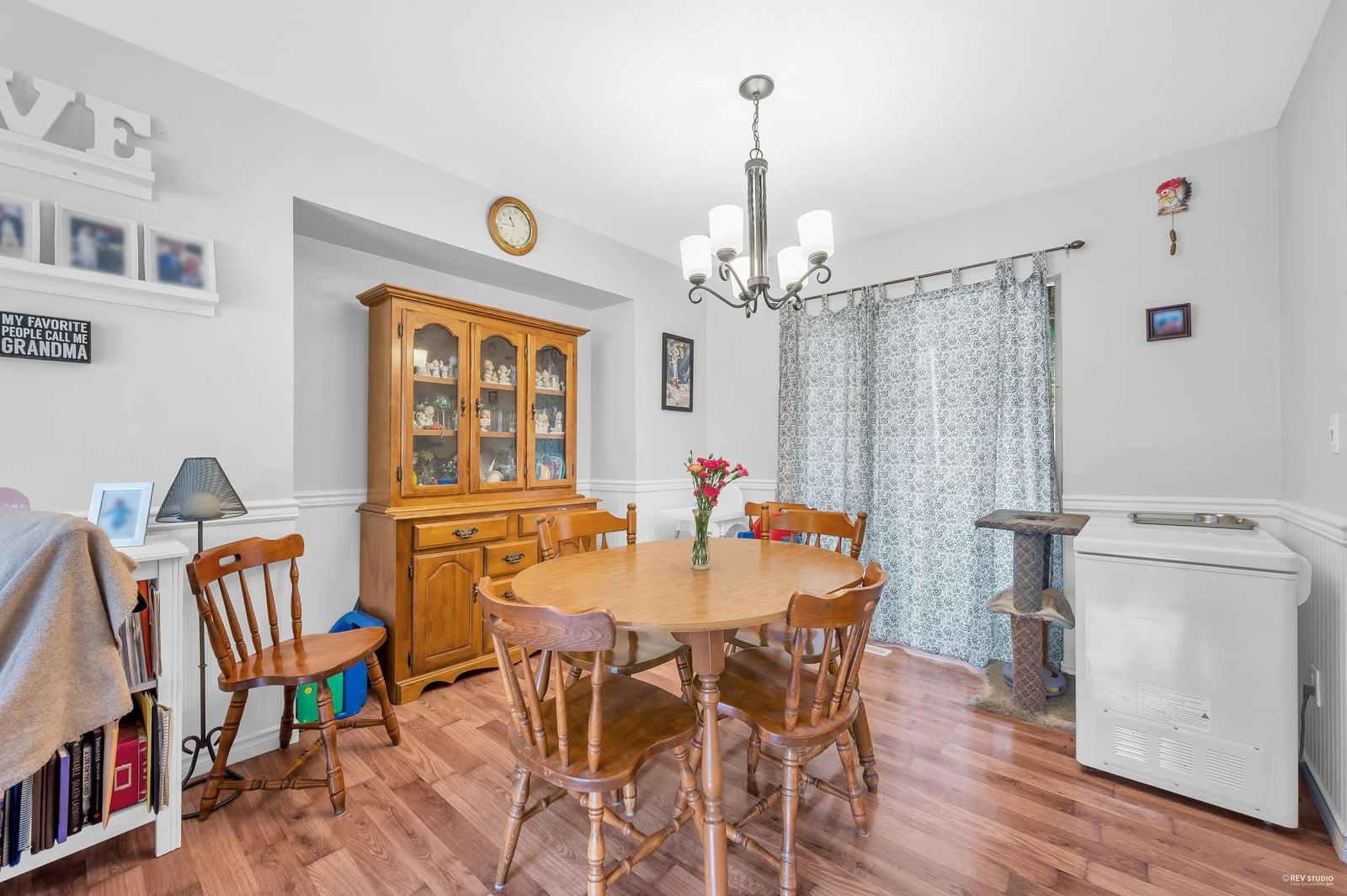 Listing Image 9