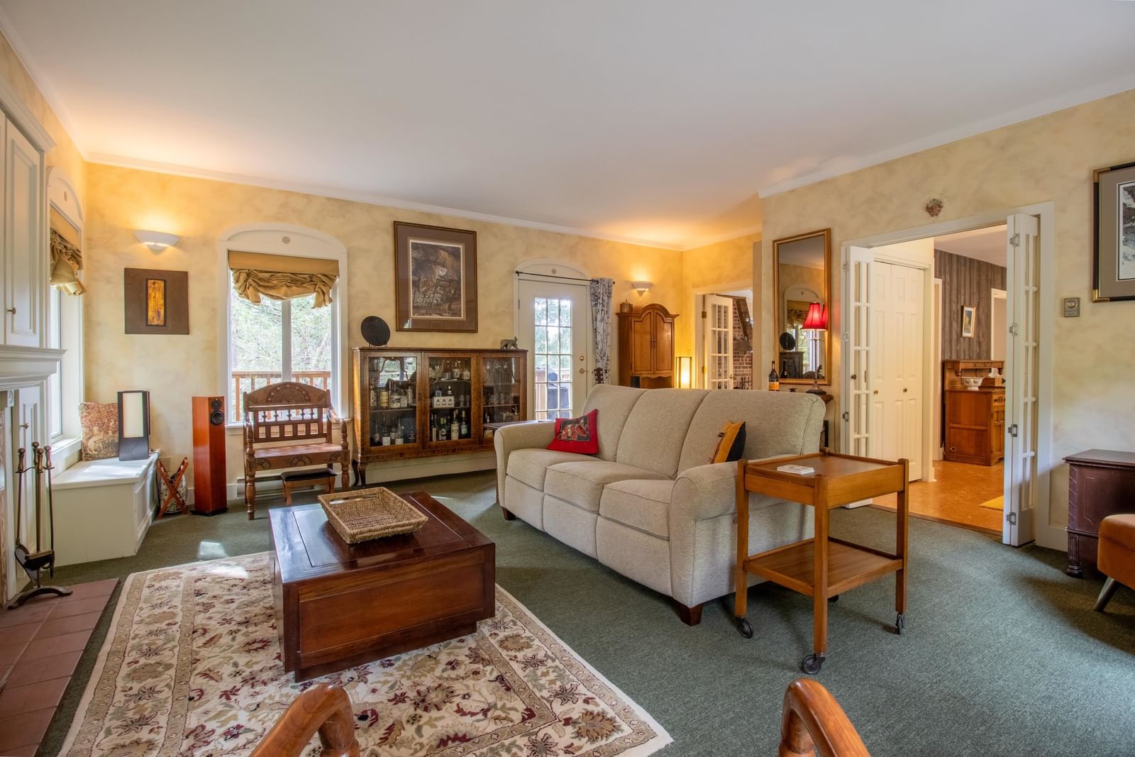 Listing Image 9