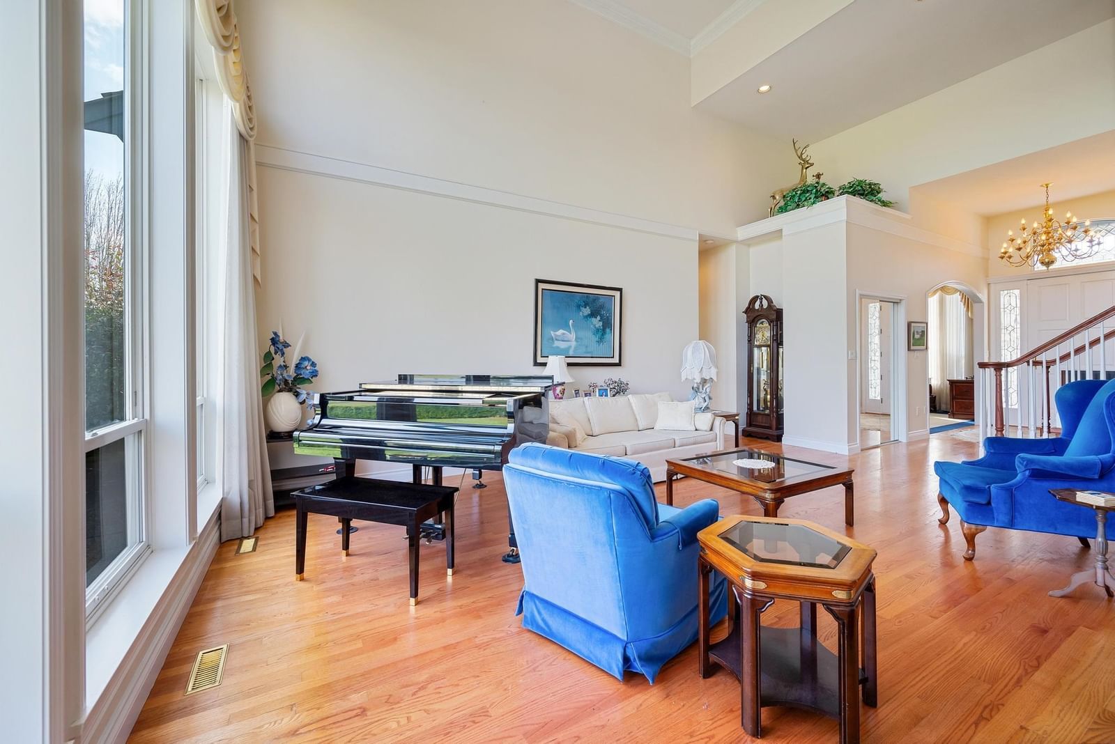 Listing Image 10