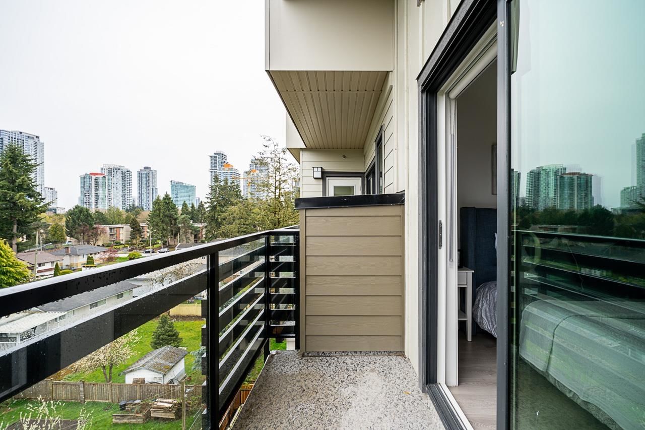 Listing Image 21