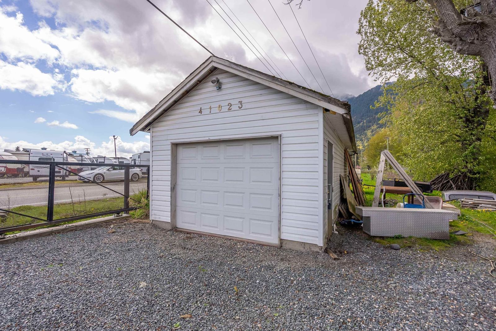 Listing Image 26