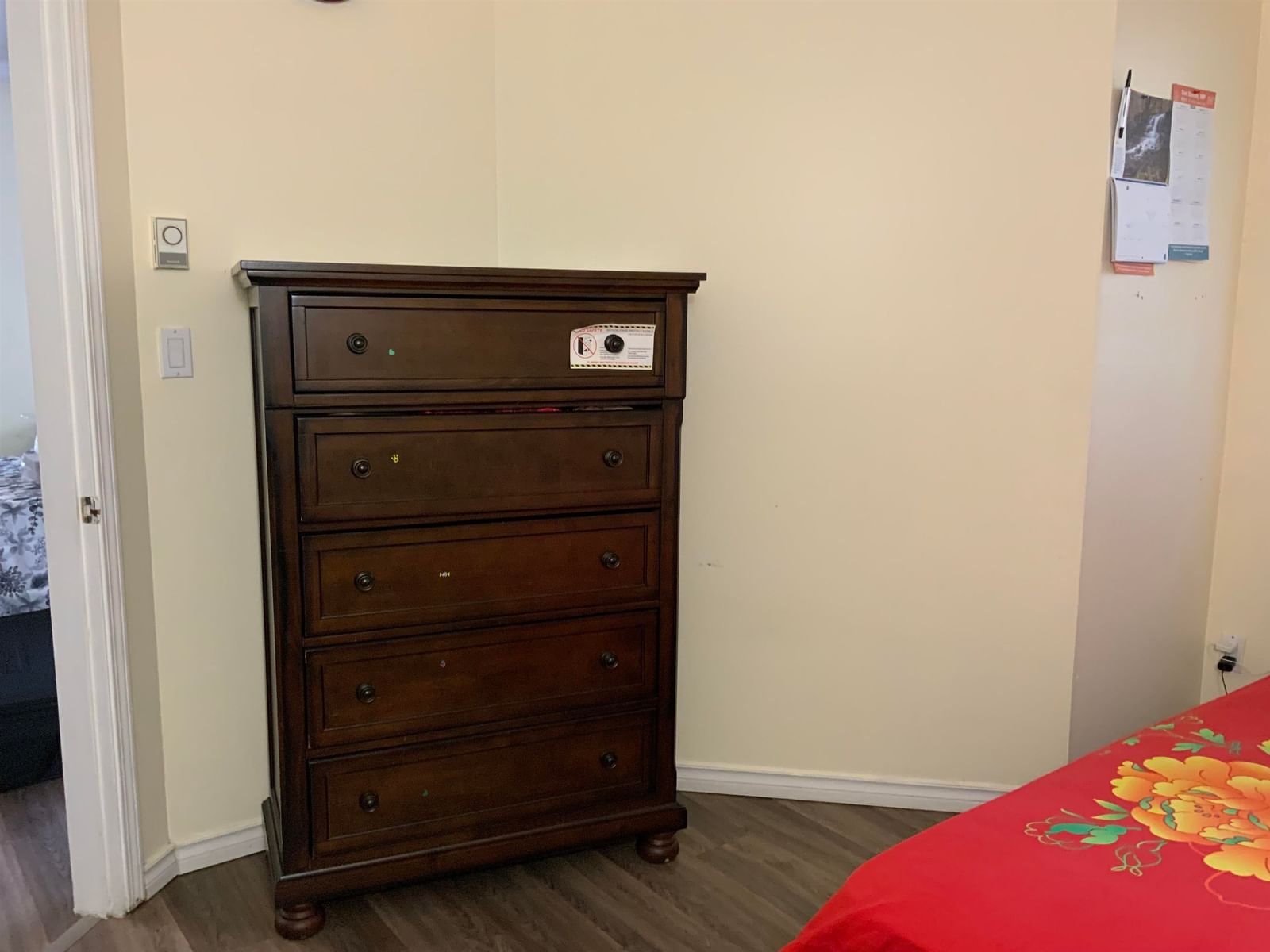 Listing Image 14
