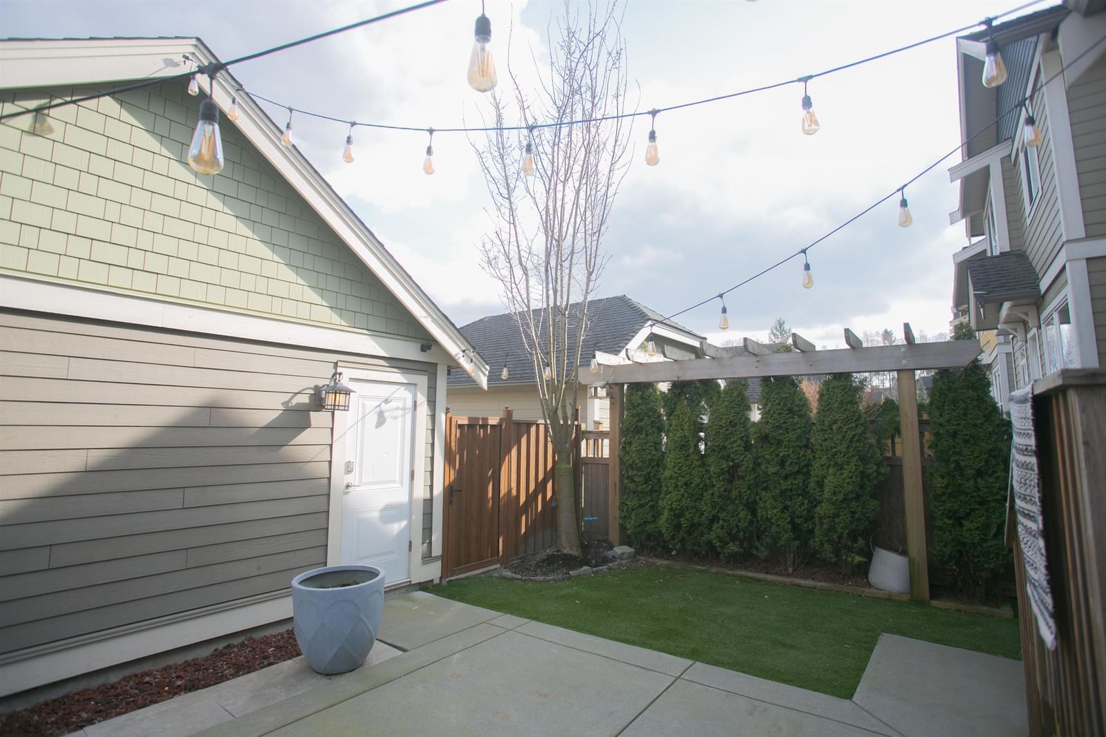 Listing Image 18