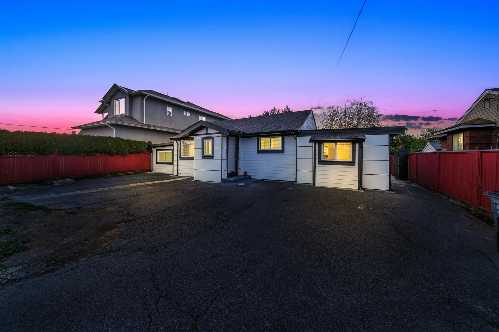 Listing Image 34