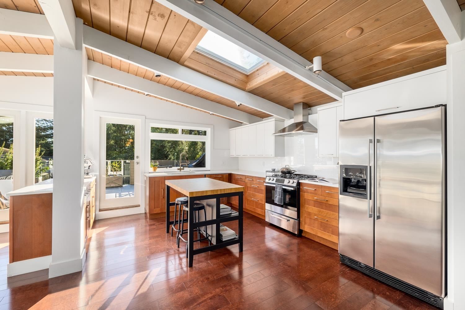 Listing Image 15