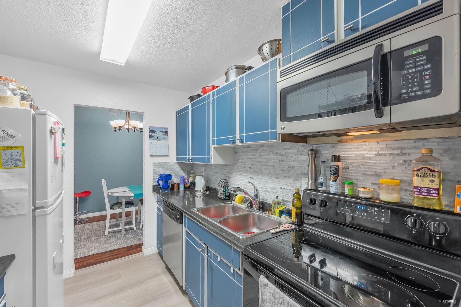 Listing Image 19