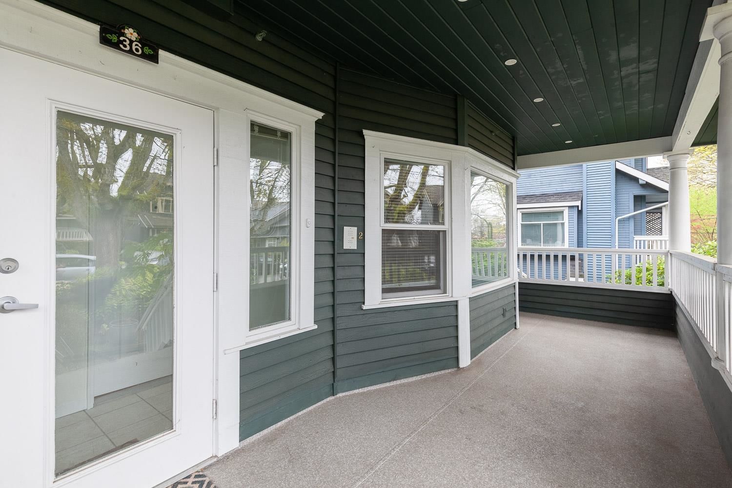 Listing Image 6