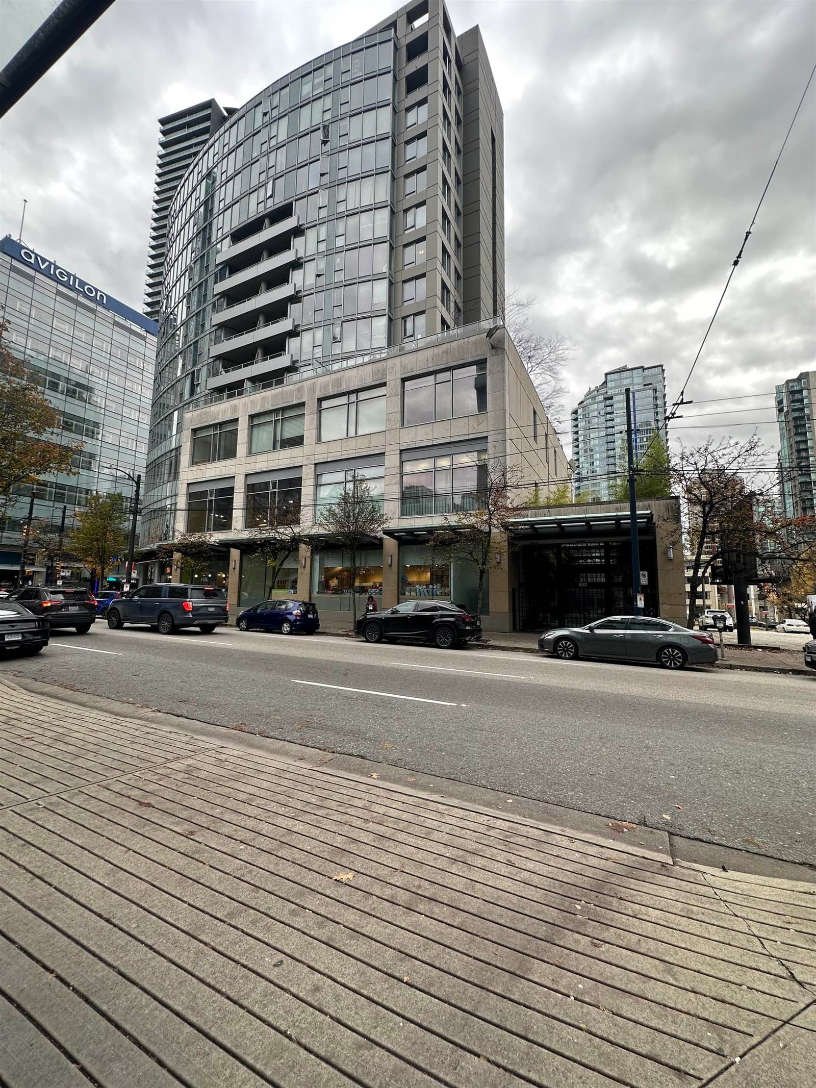 Listing Image 1