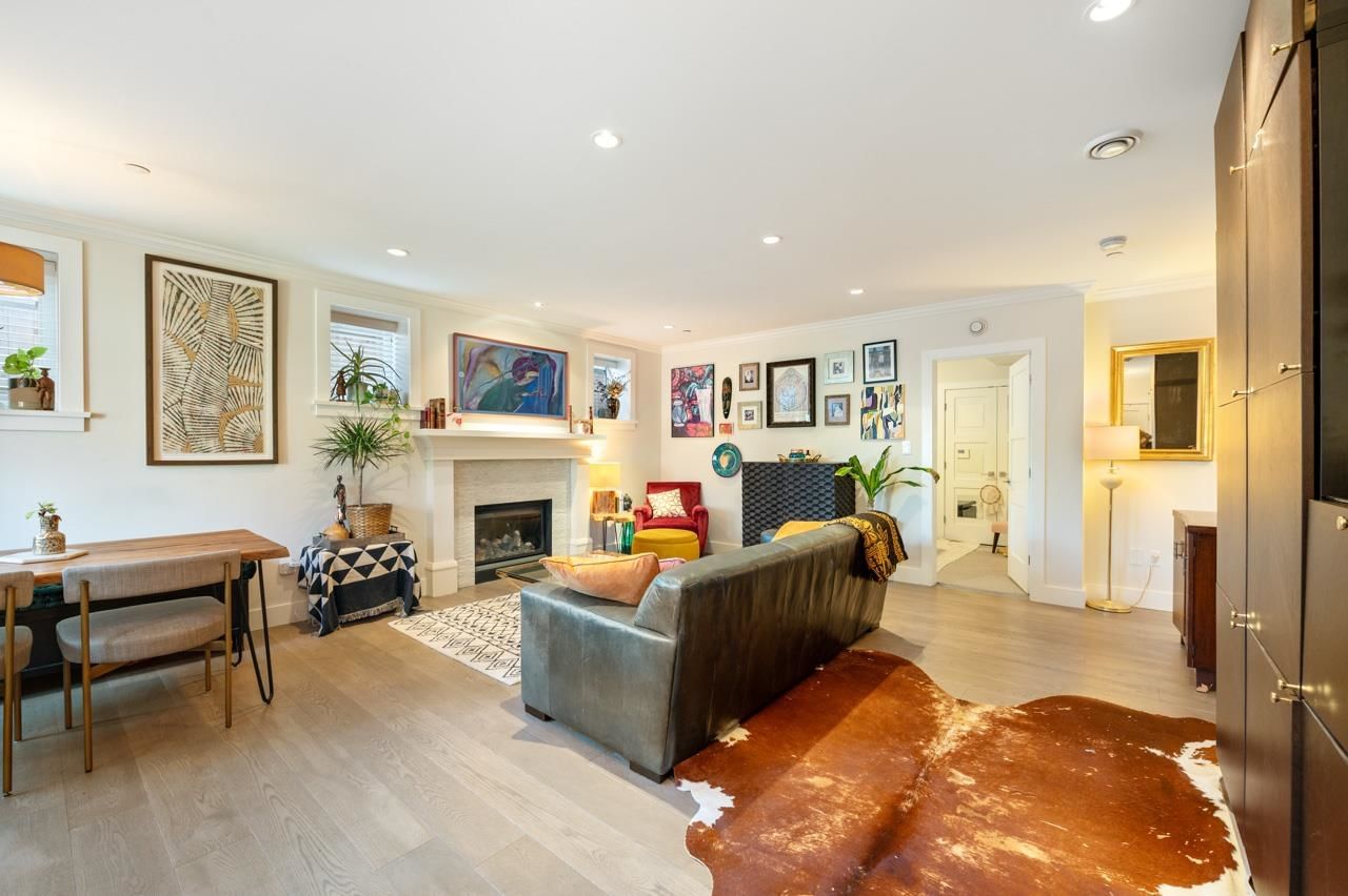 Listing Image 5