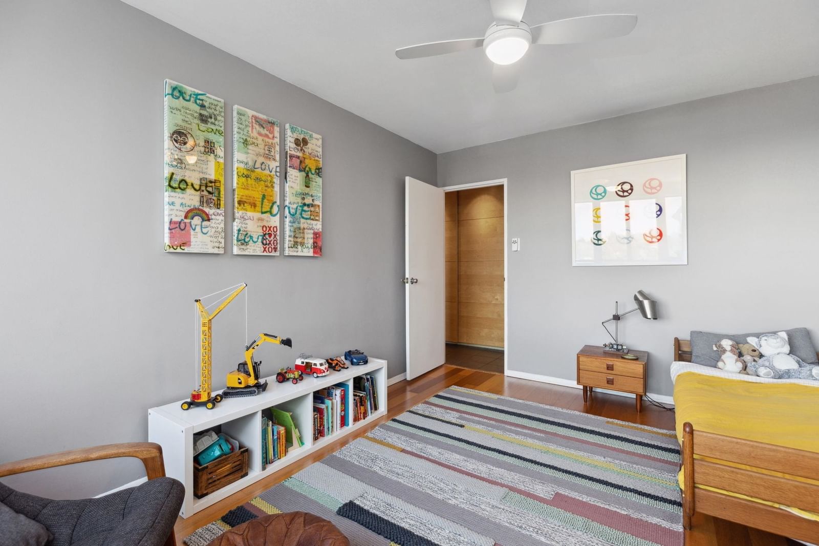 Listing Image 14