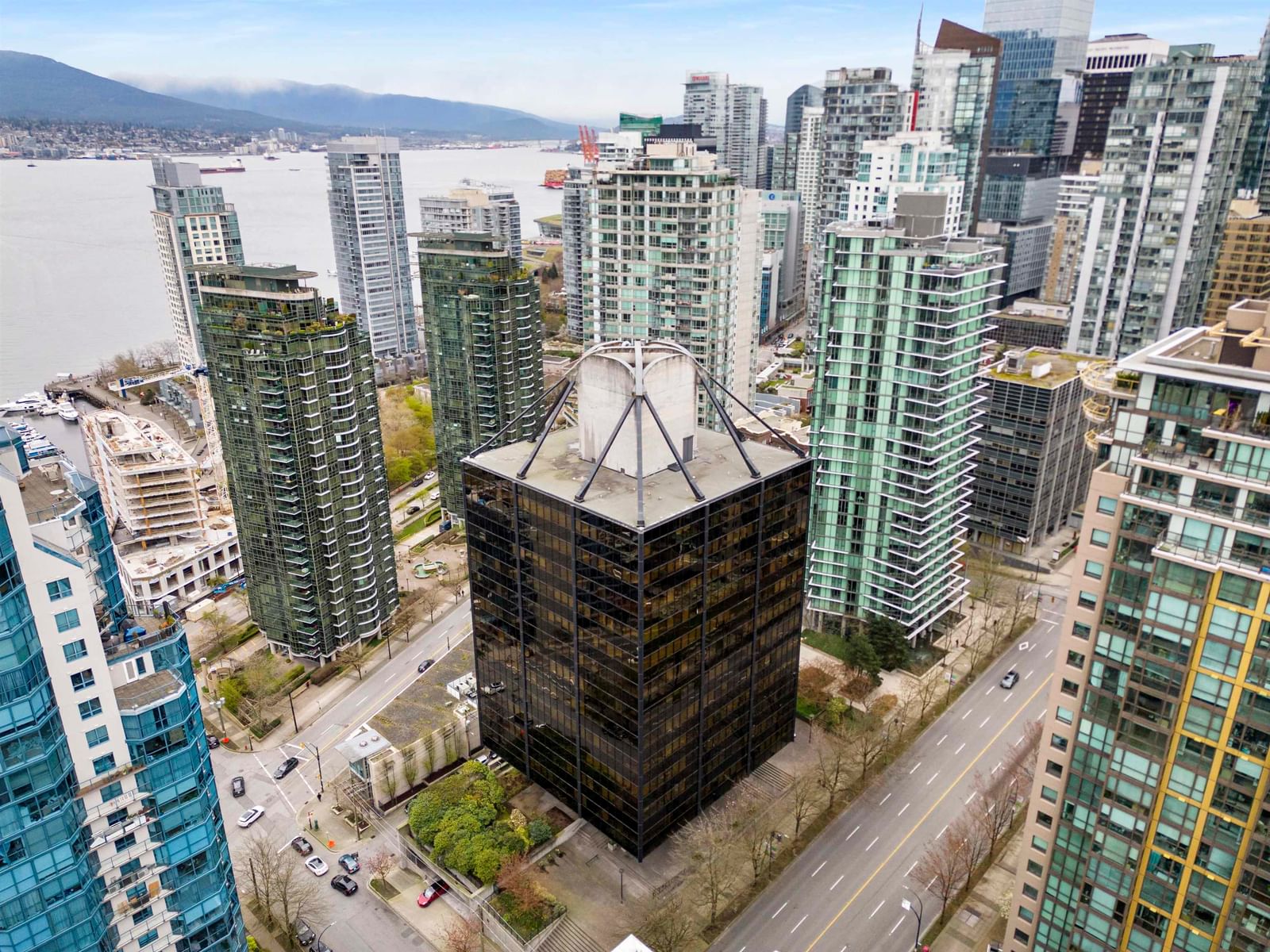 Listing Image 9