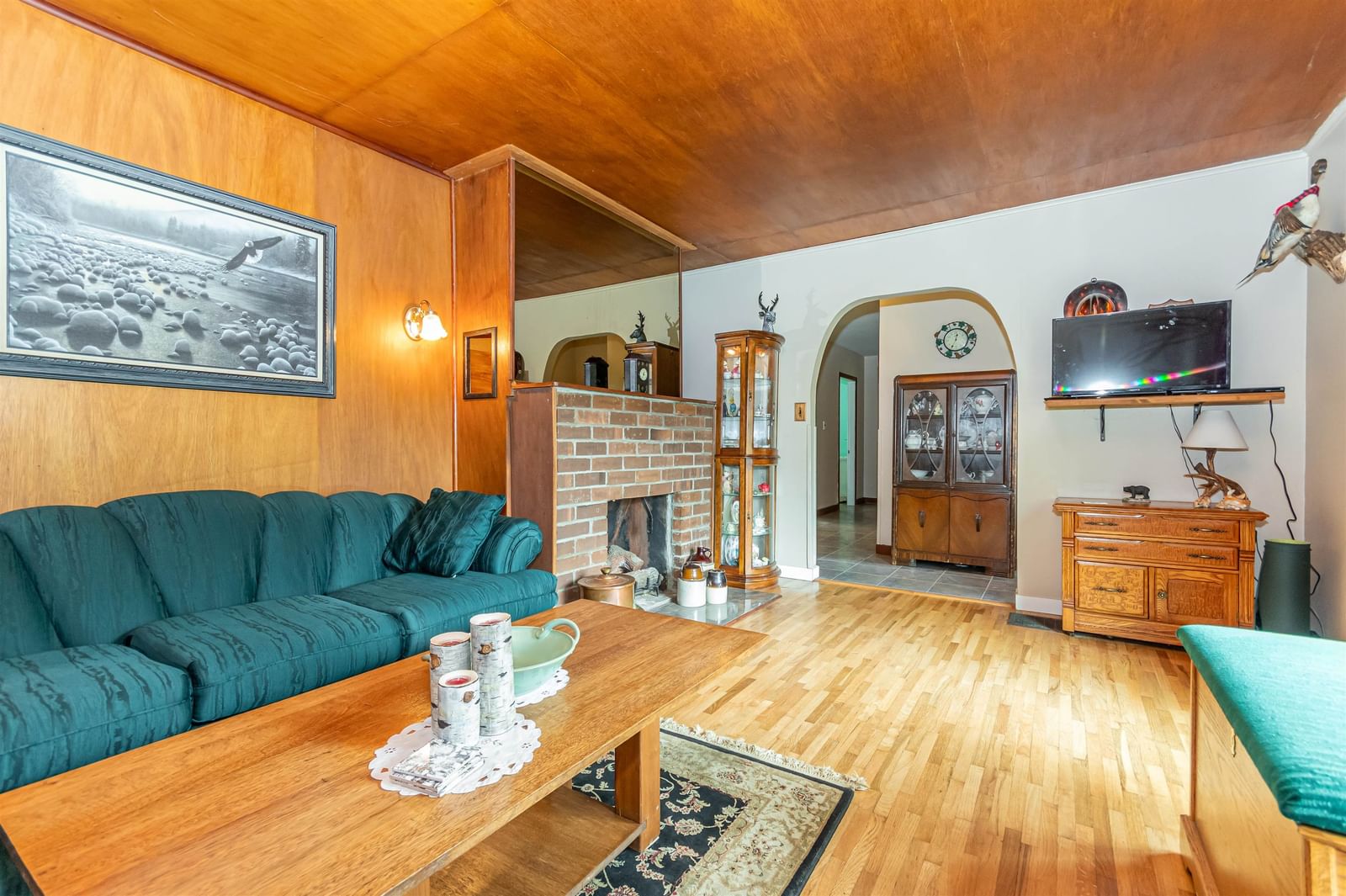 Listing Image 16