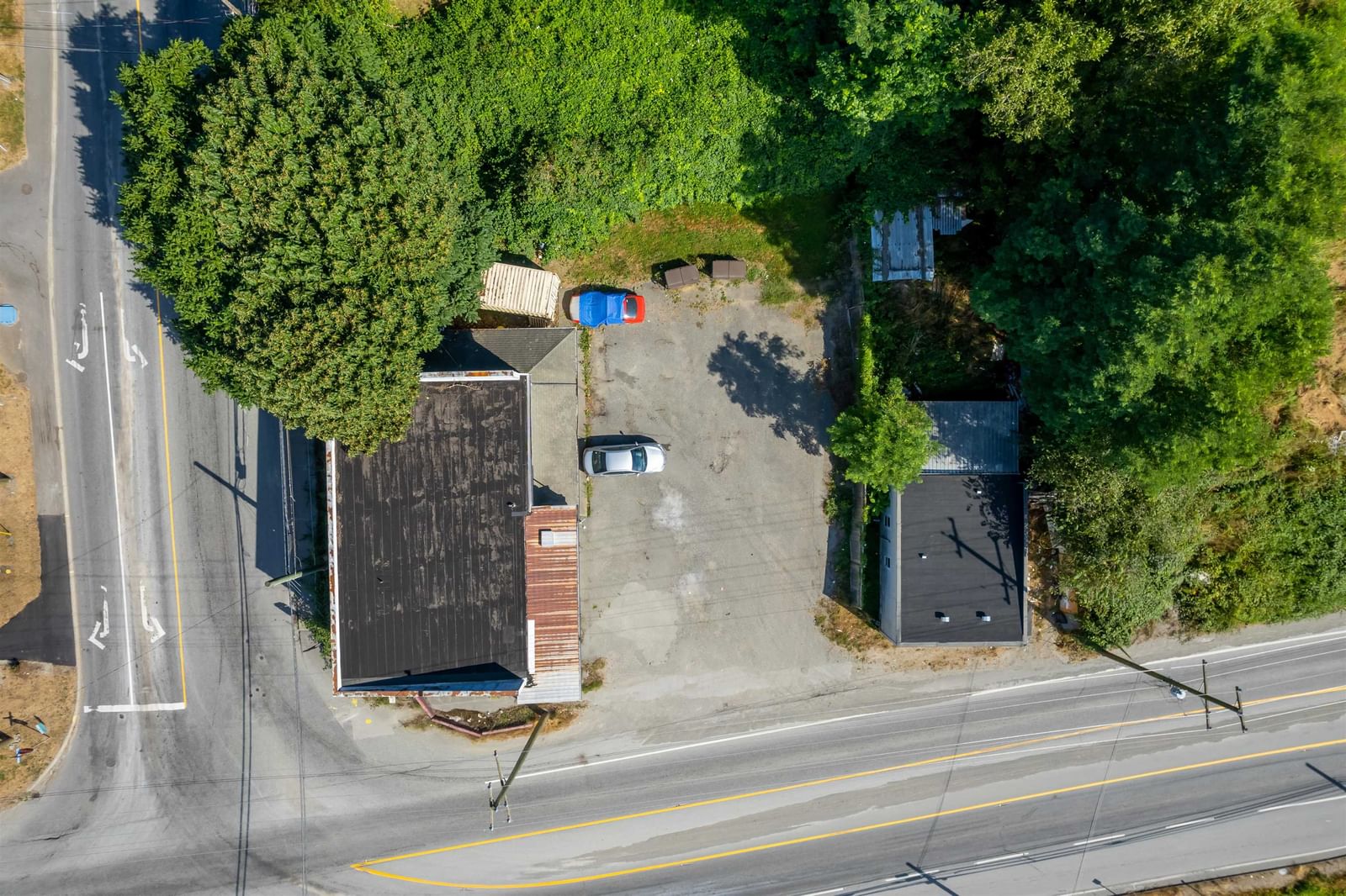 Listing Image 12