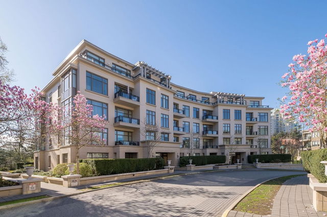 401 - 540 Waters Edge Crescent