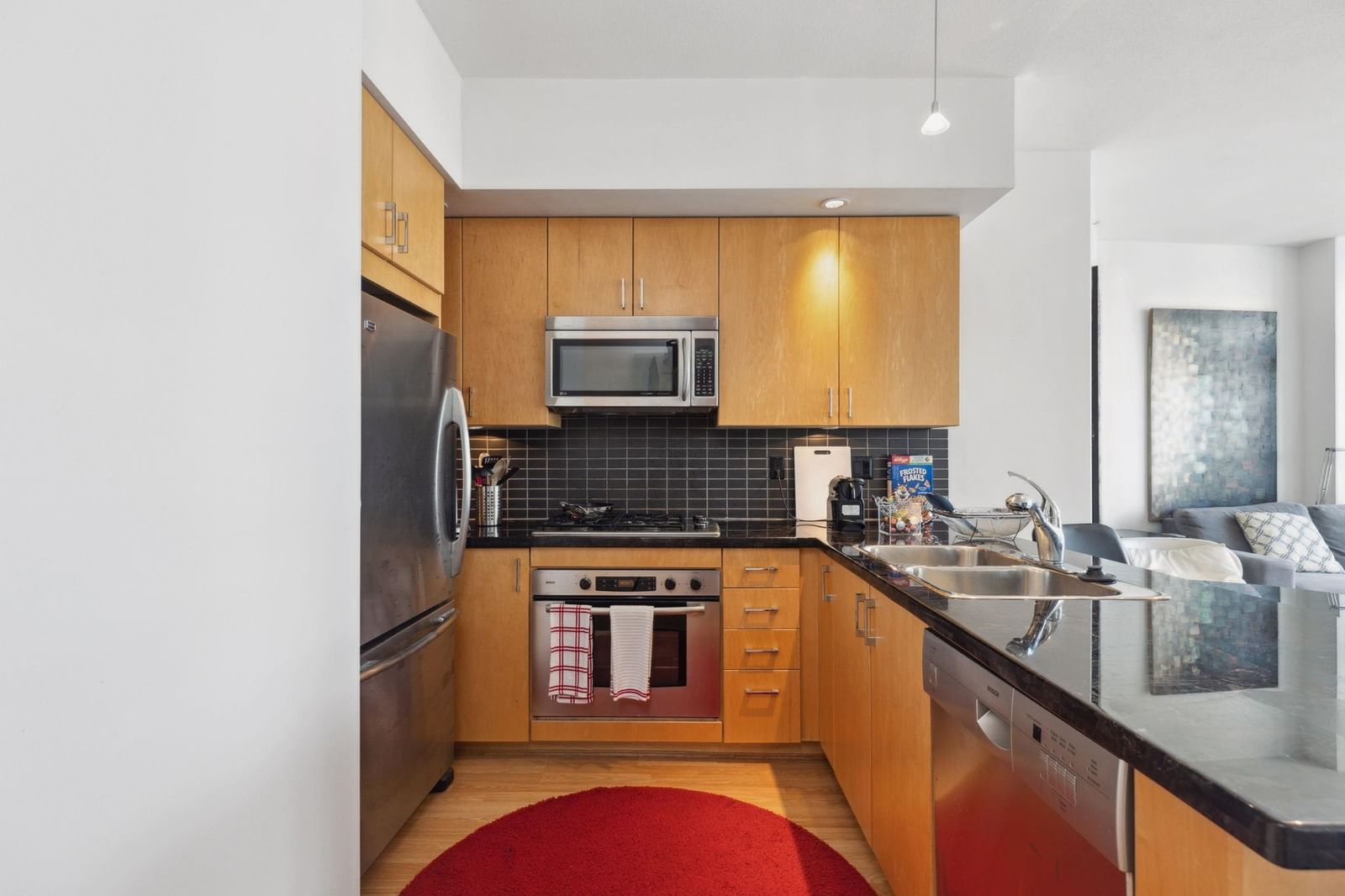 Listing Image 5