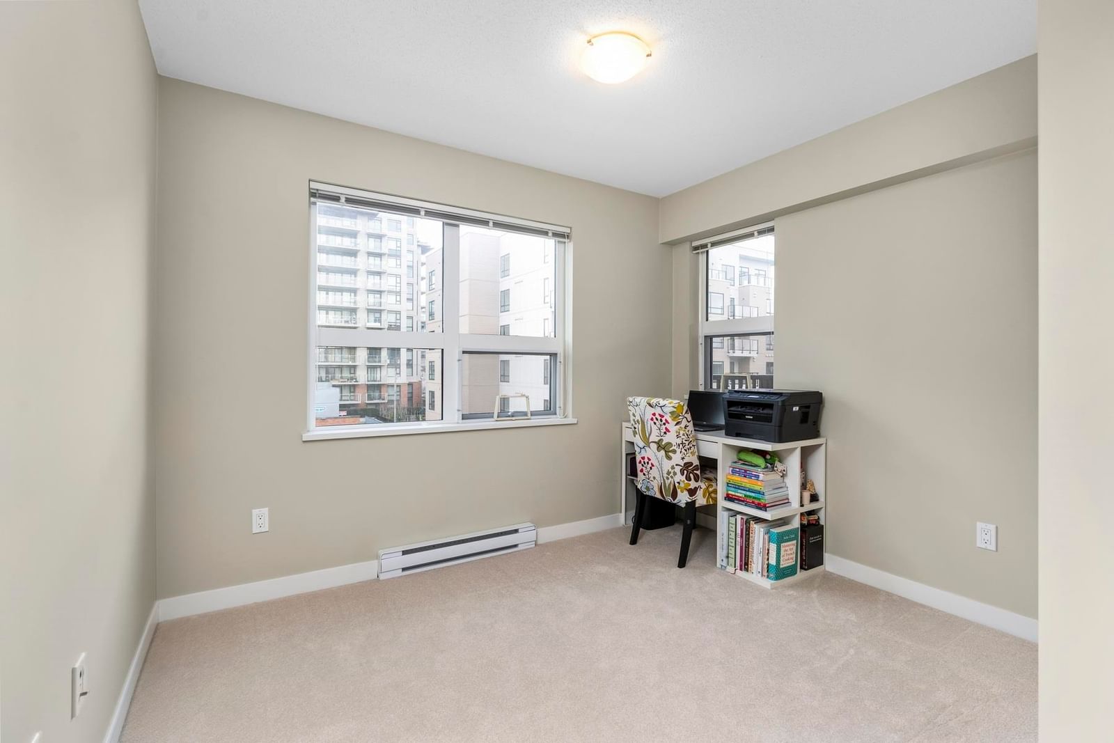 Listing Image 17