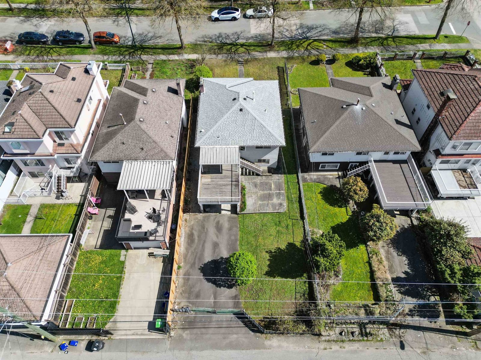 Listing Image 5