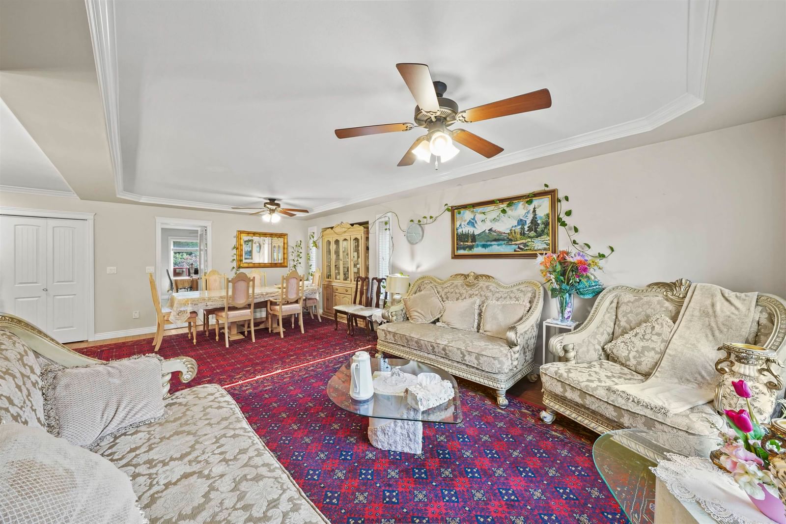 Listing Image 6