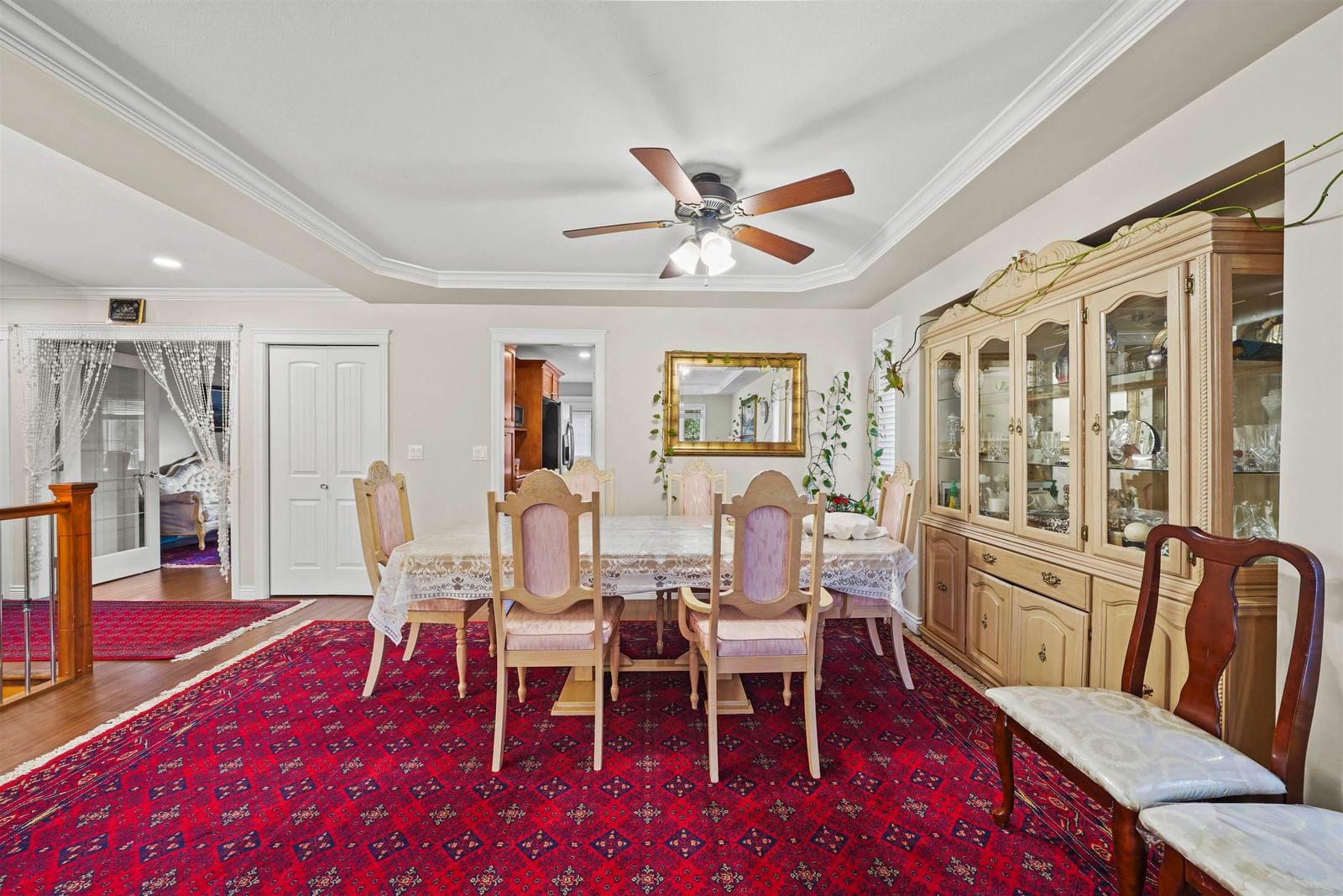 Listing Image 8