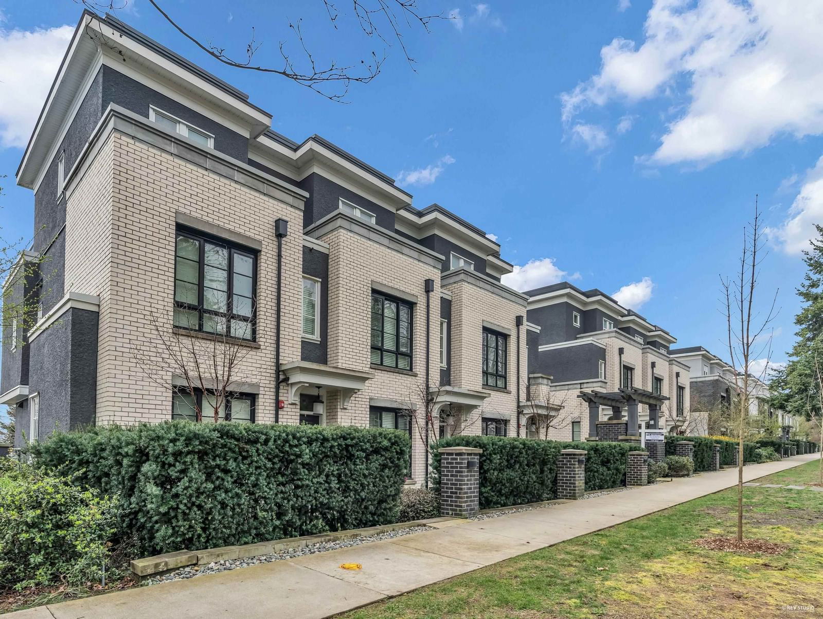 Image of home for listing MLS® R2871426