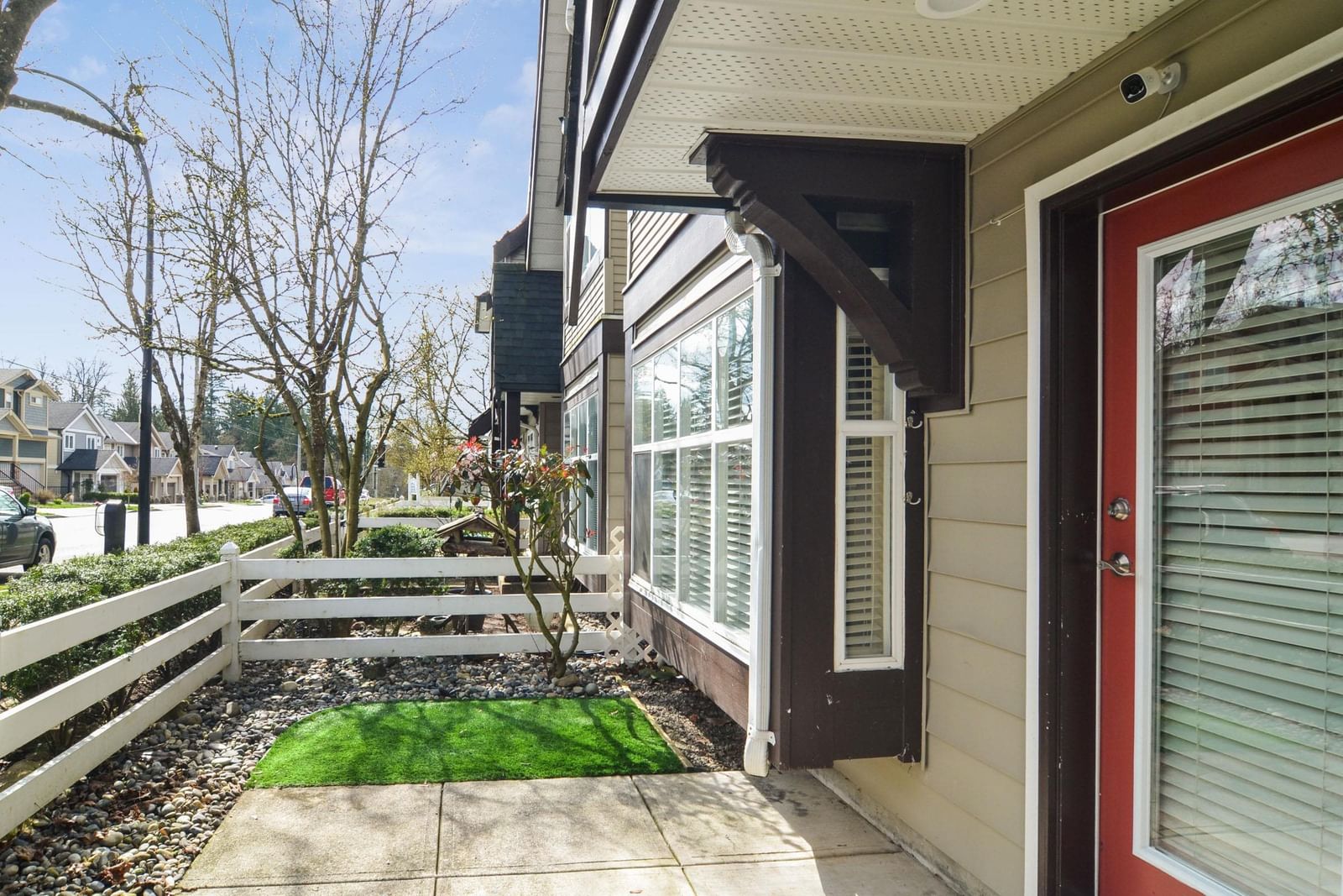 Listing Image 18