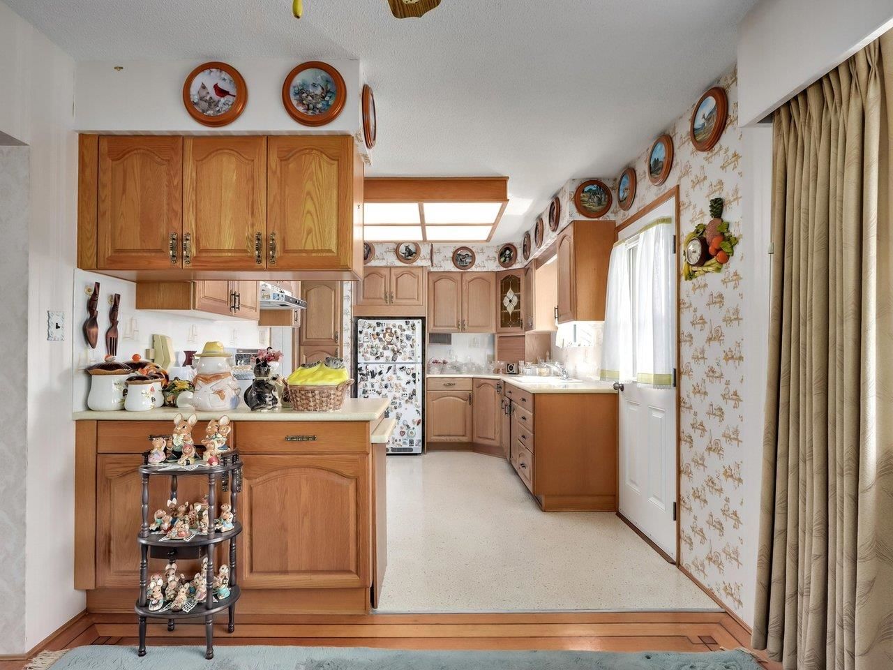 Listing Image 16