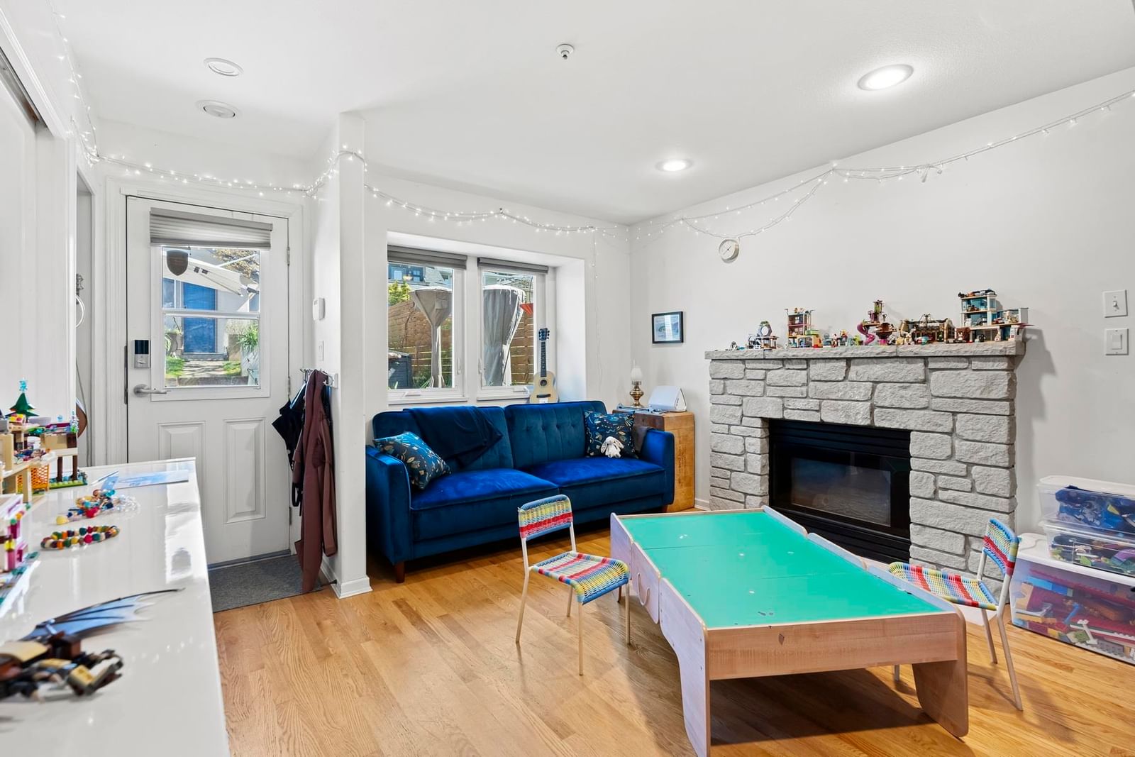 Listing Image 16