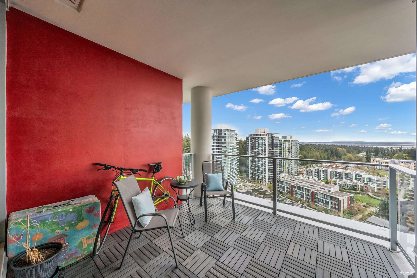 Listing Image 12
